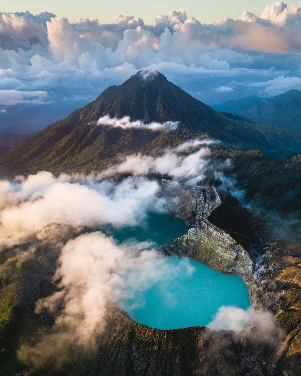 Komodo-FloresVolcano