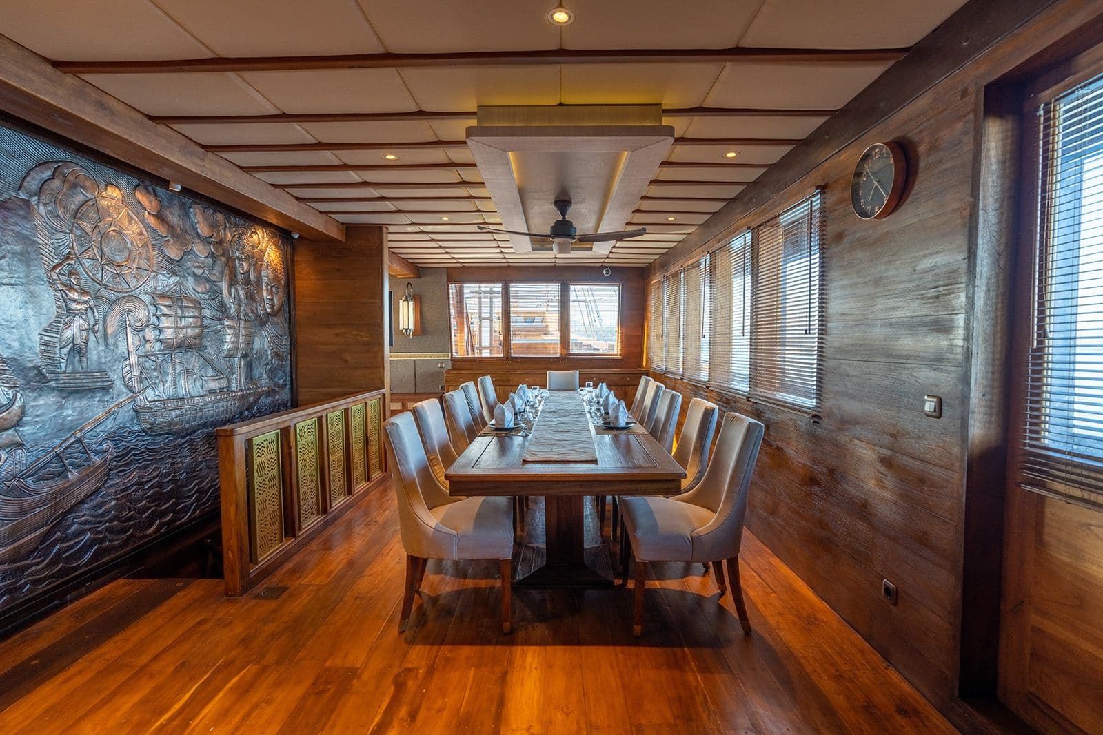 dining table at the maj oceanic boat, beautiful wooden dining table