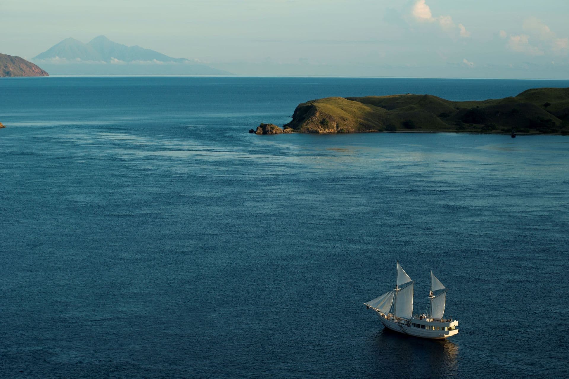 Alexa sailing in indonesia archipelago