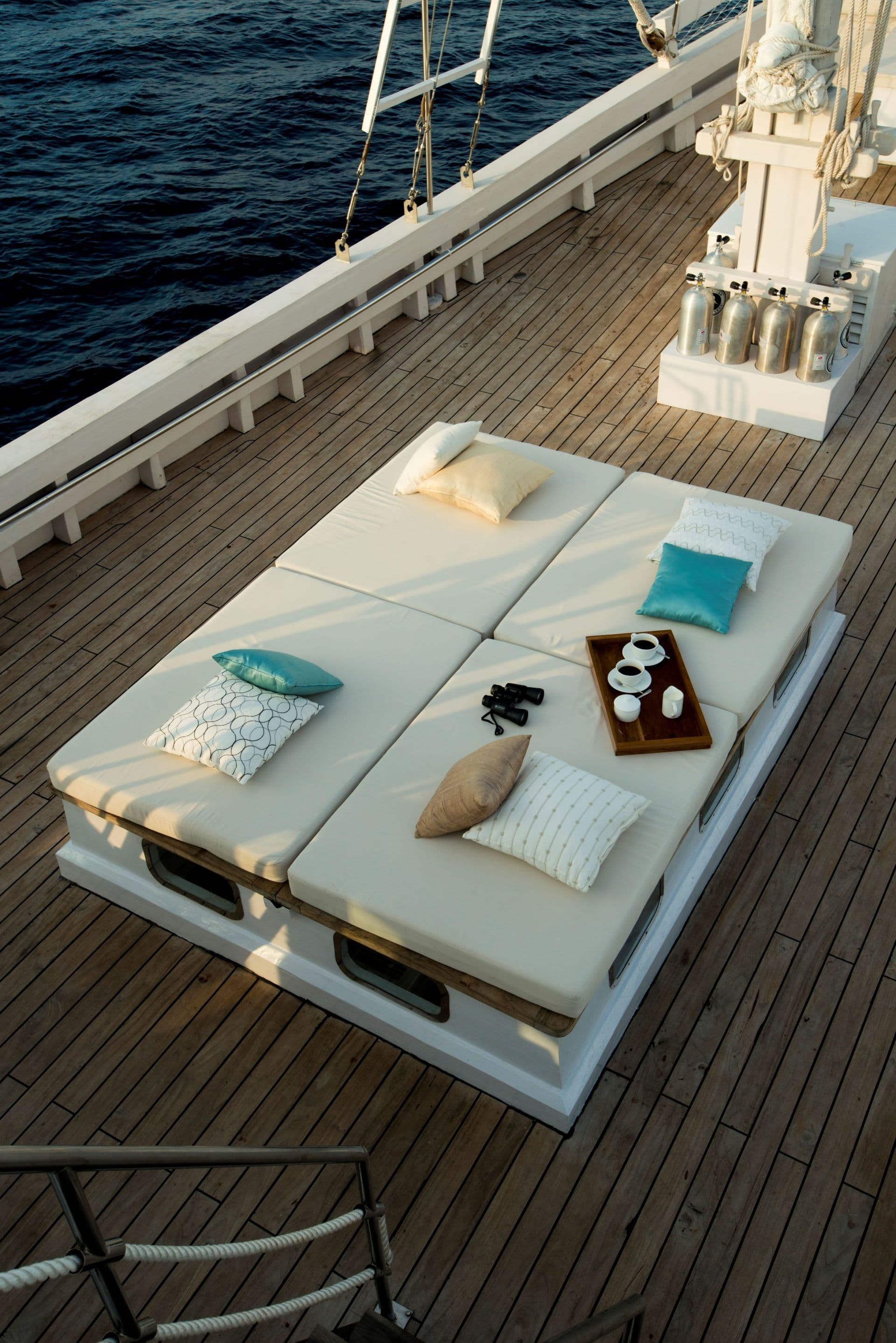 Alexa sofa on the main deck